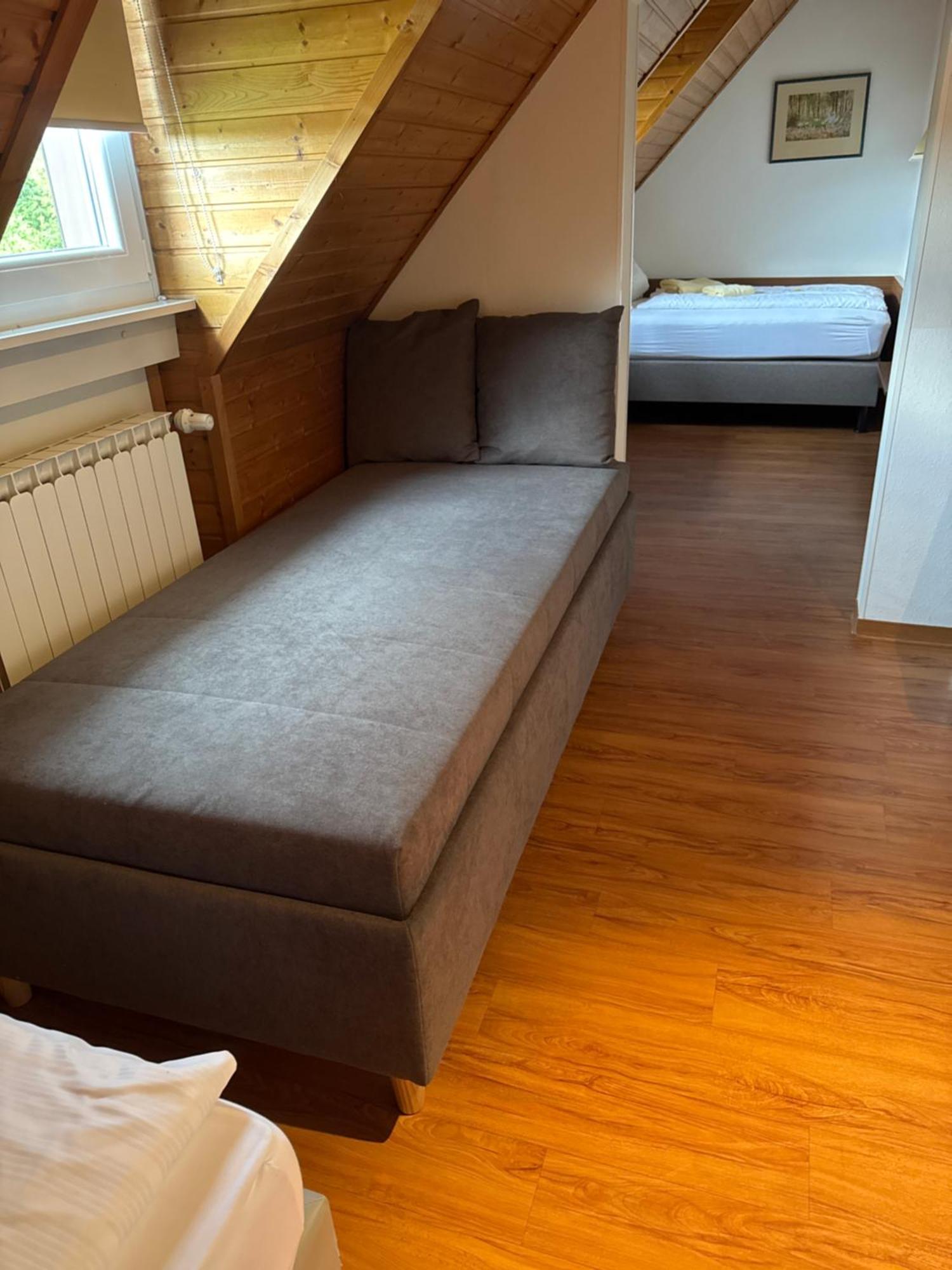 Gaestehaus An Der Rheinbruecke Guest house *