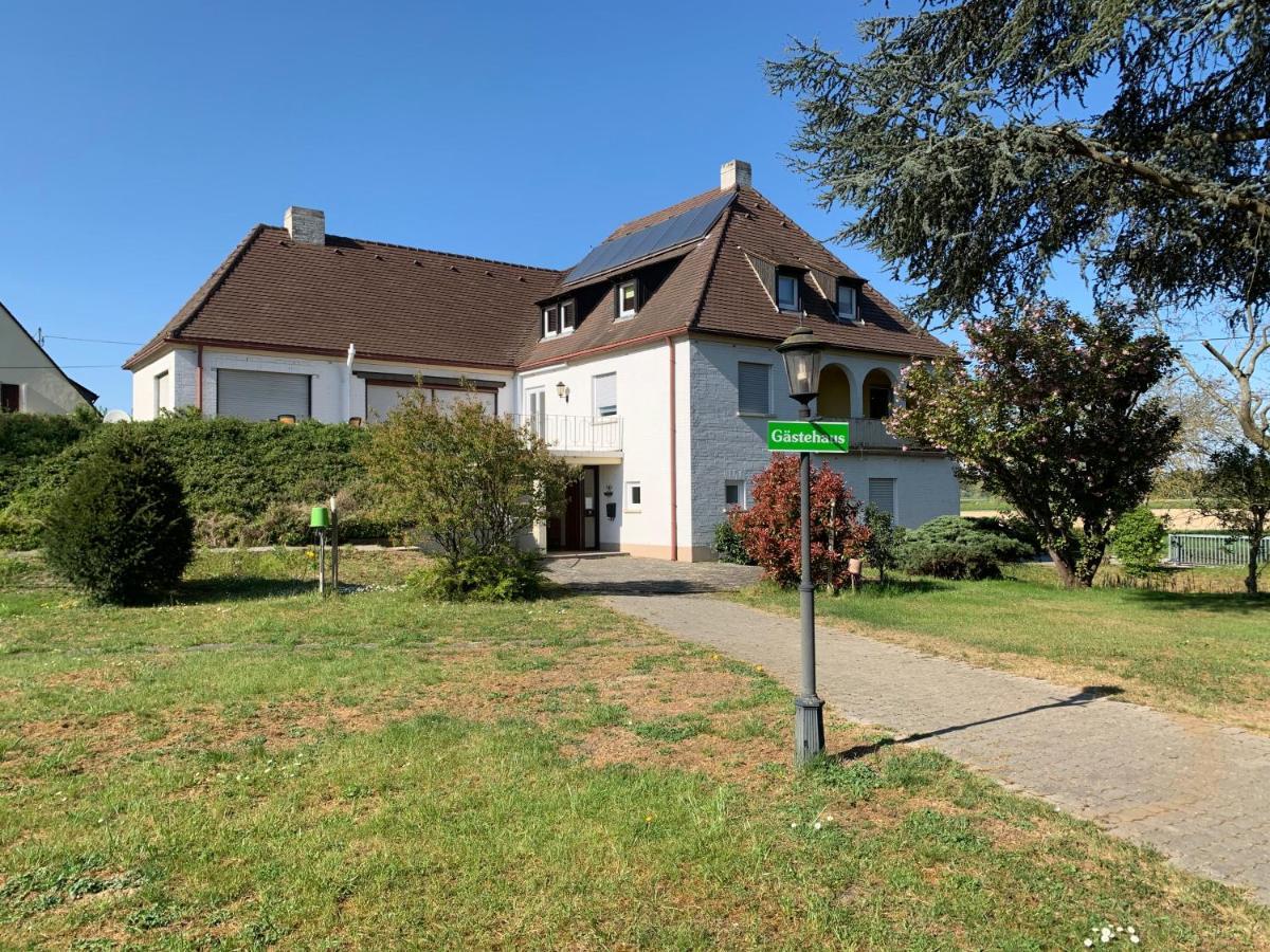 Gasthof An Der Rheinbrücke